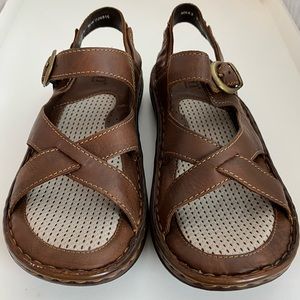Born Womens Nayru Brown Leather Sandles - Size 9